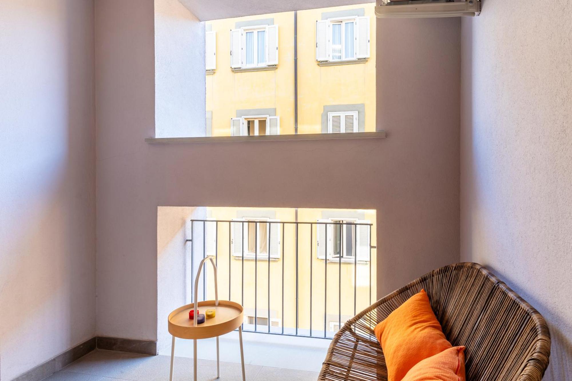 Piazza Cavallotti & Mercato Centrale Apartment! Ливорно Экстерьер фото